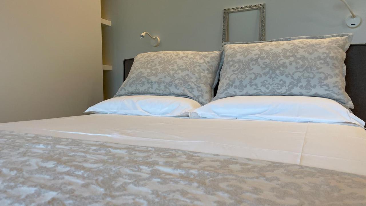 Myvilla Suites Palazzo Canavese Exterior photo